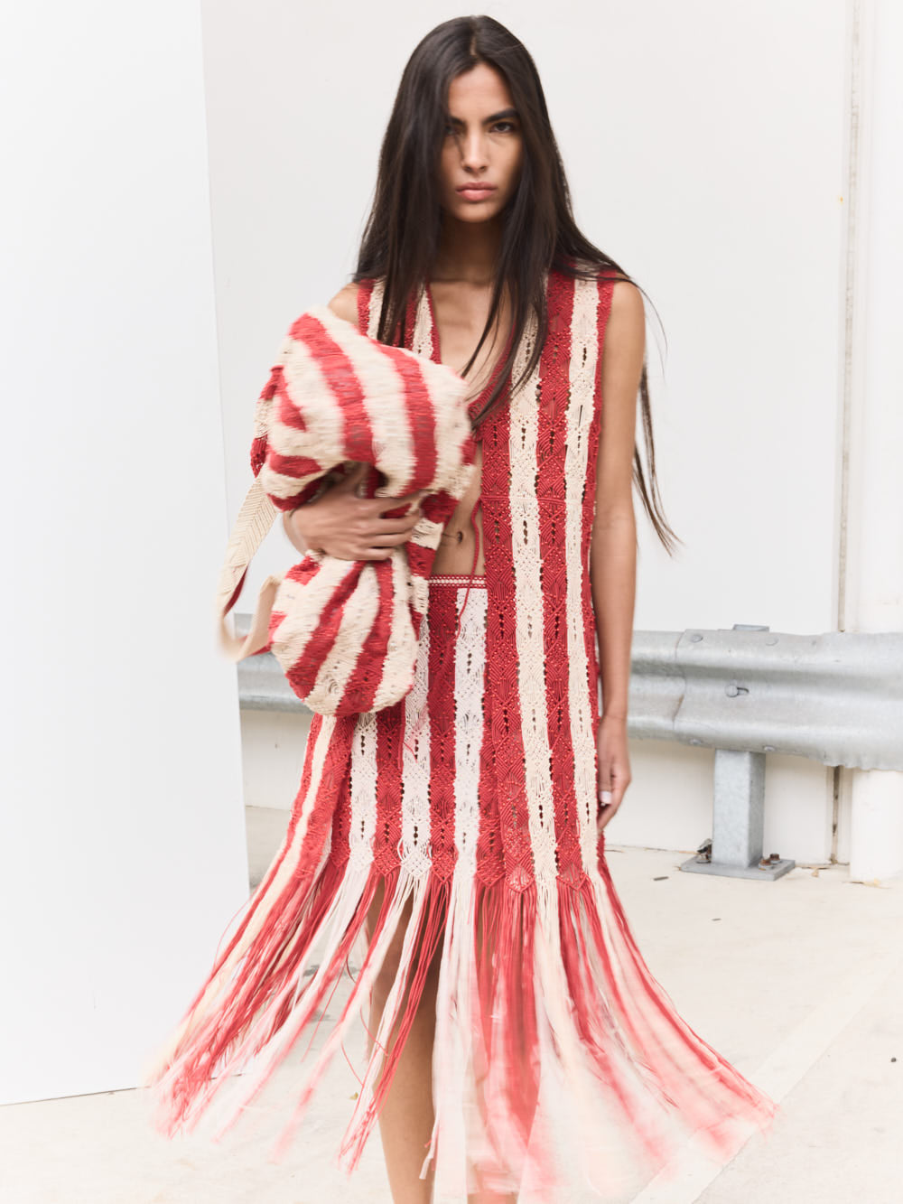 Ilio Nema Syracuse Skirt in Red and Cream Macrame - close up