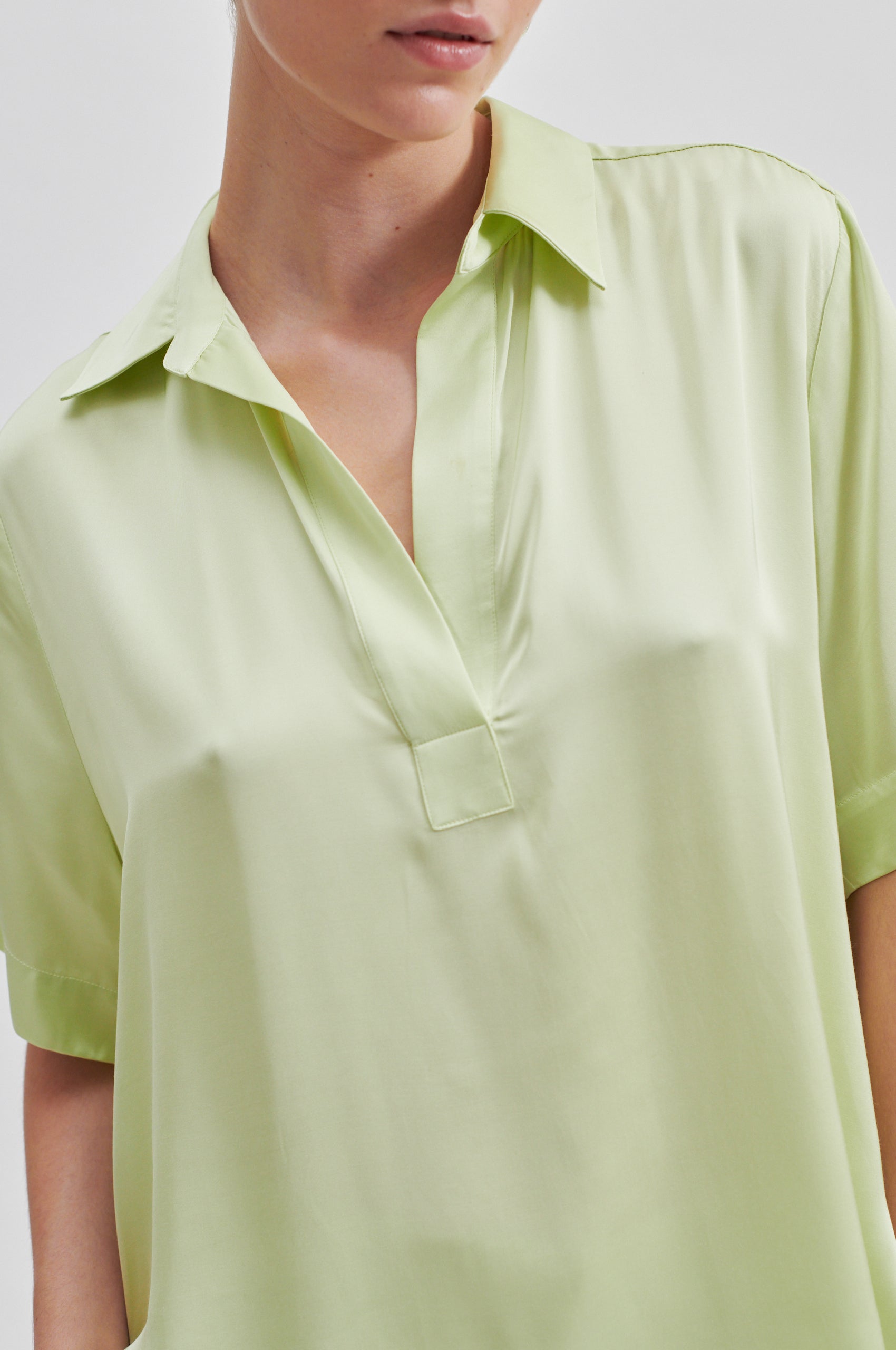 Second Female Bardi Blouse in Shadow Lime