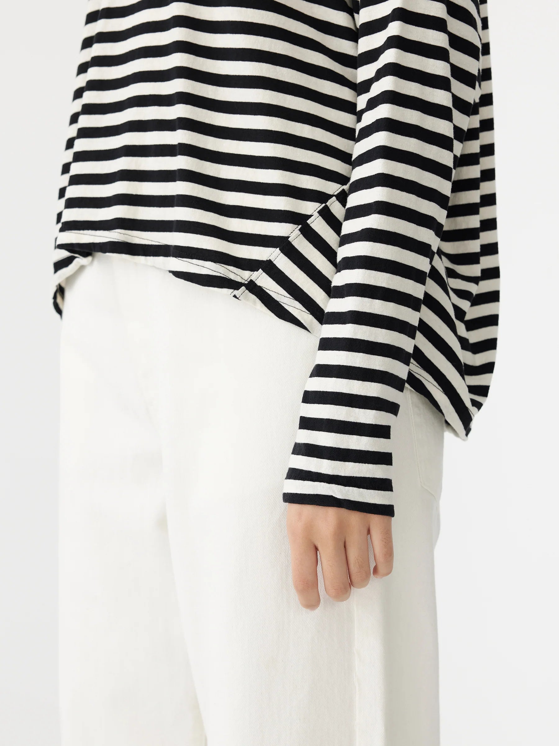 Stripe Circle Long Sleeve Tee | Undyed Black