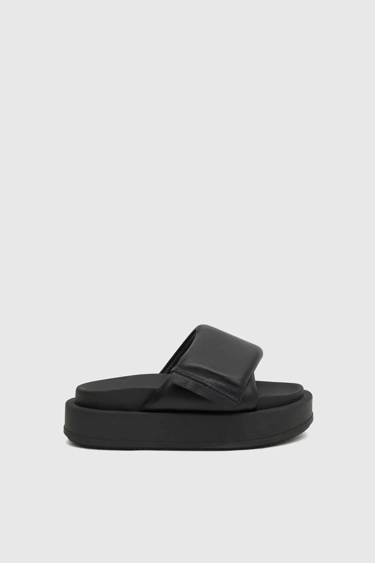 Camilla and marc 2024 sandals