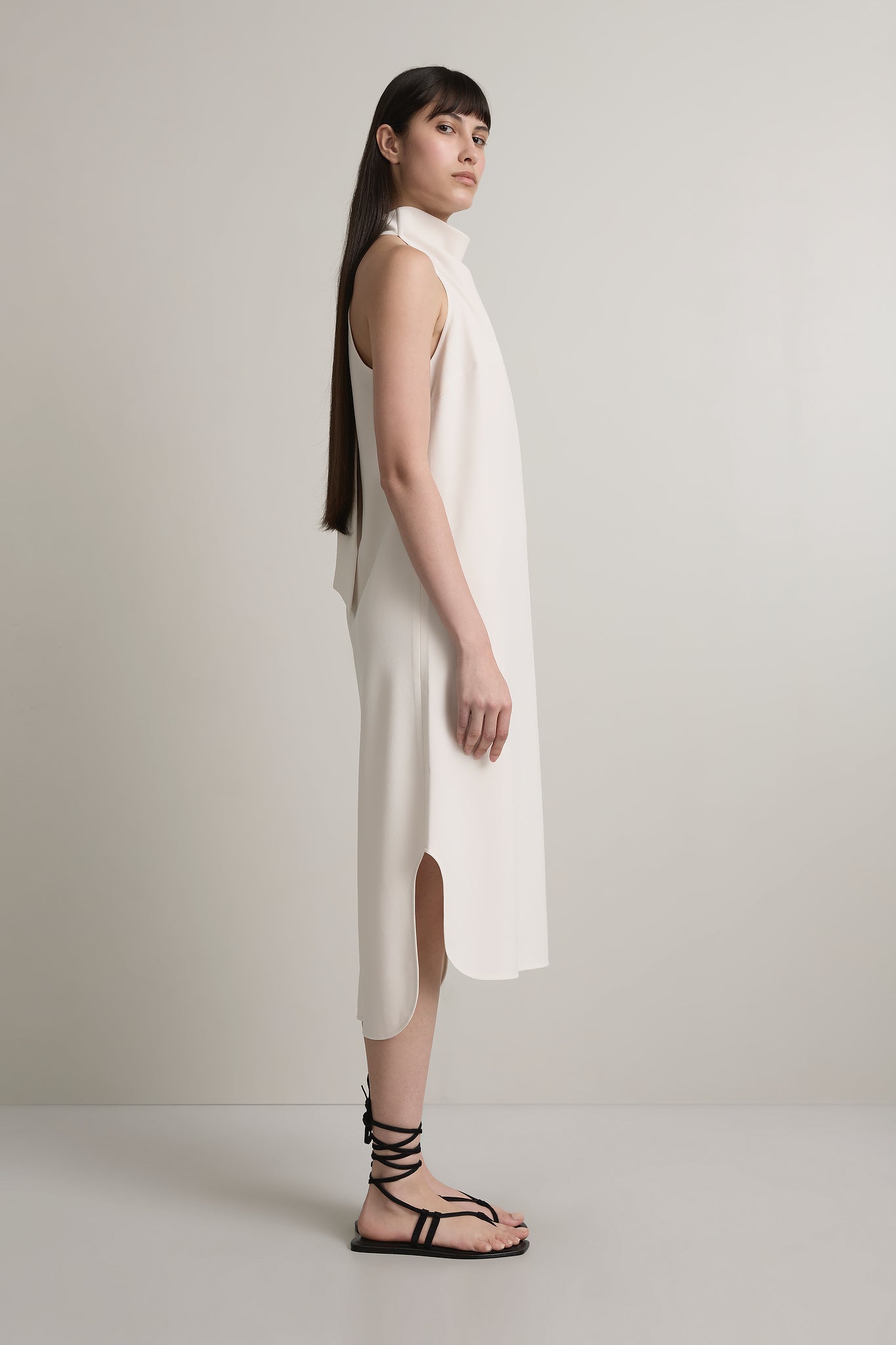 A Emery Elsie Dress in Oyster - detail view