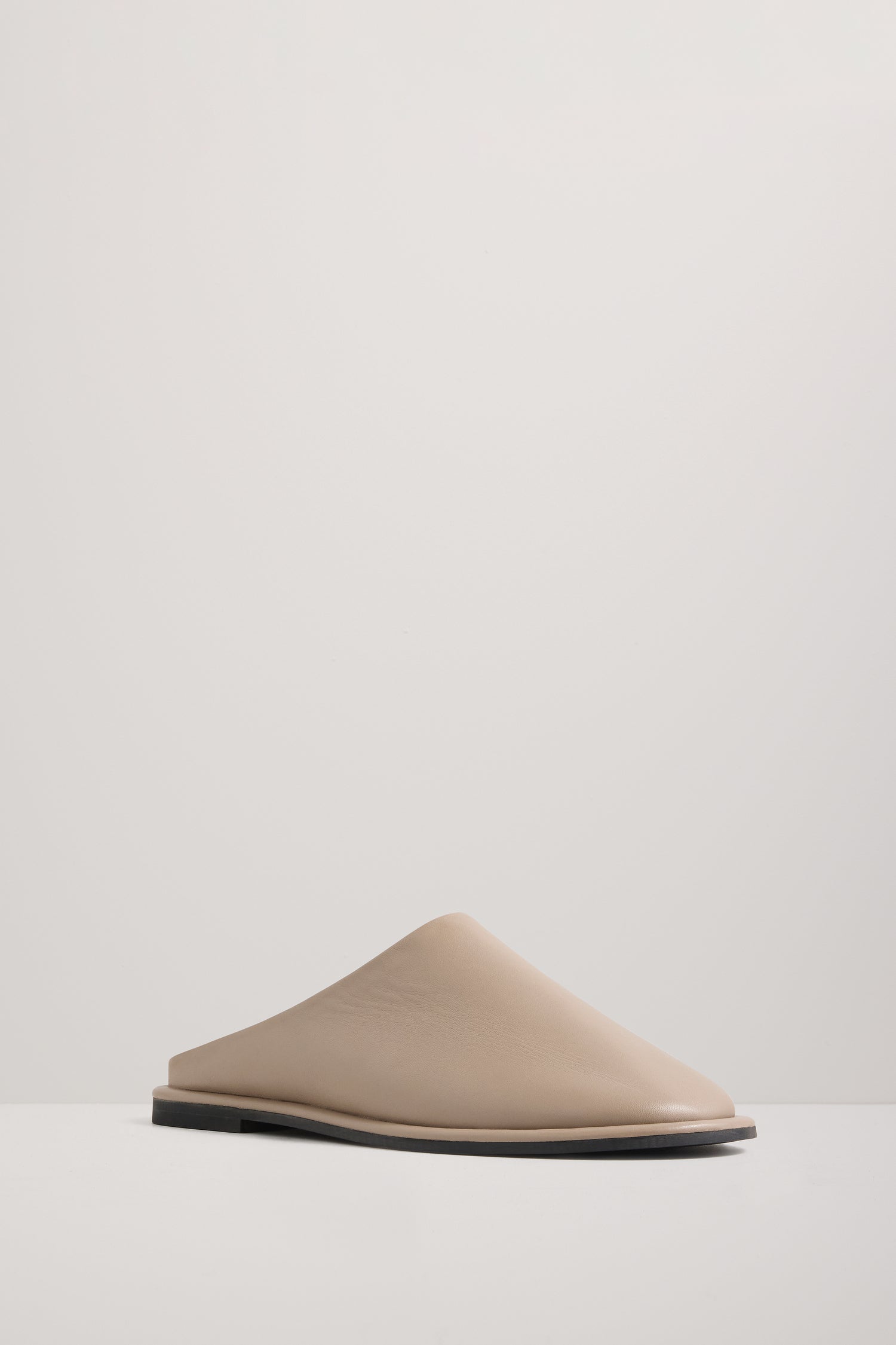 A Emery Spencer Flat in Greige - detail view