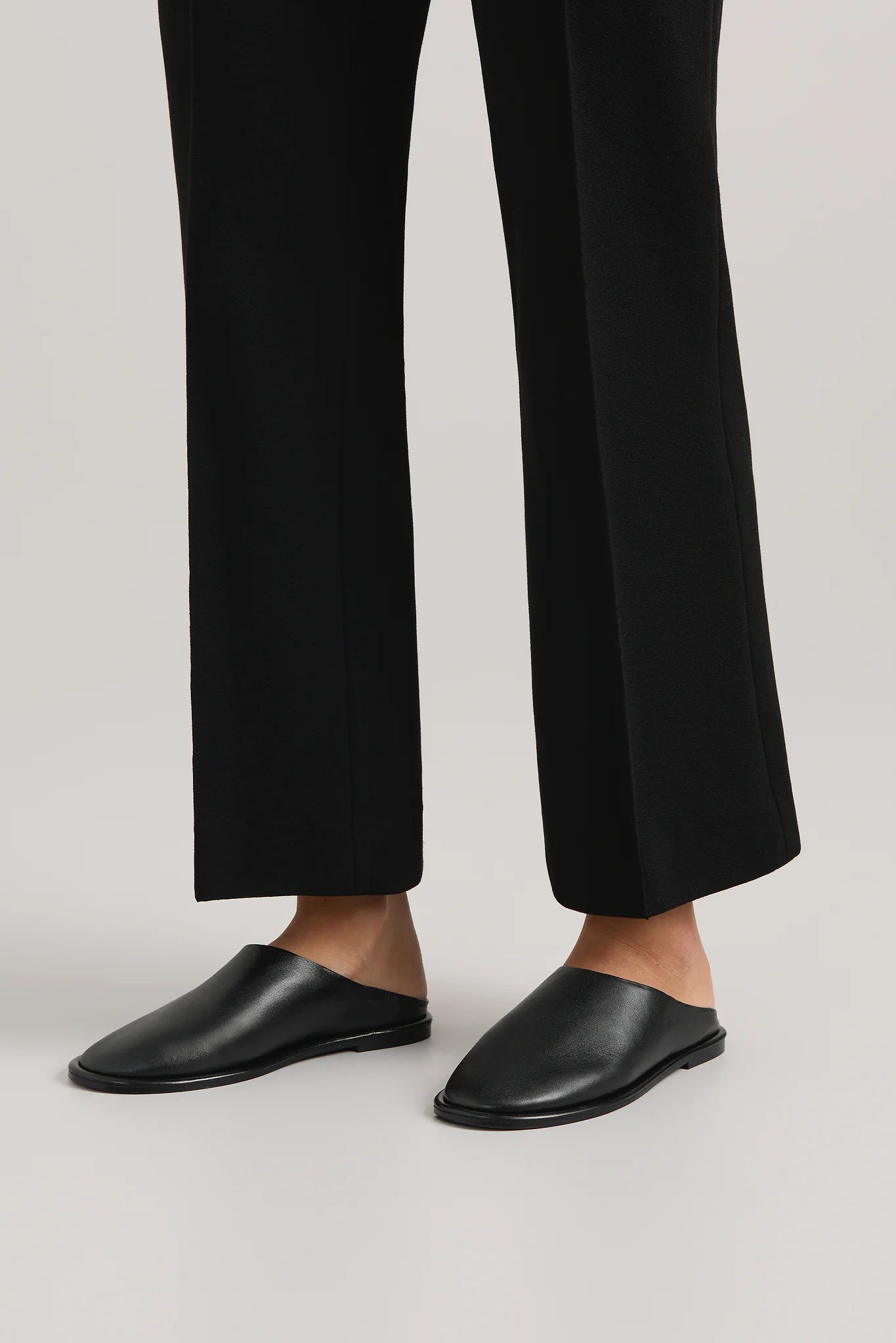 A Emery Spencer Flat in Black