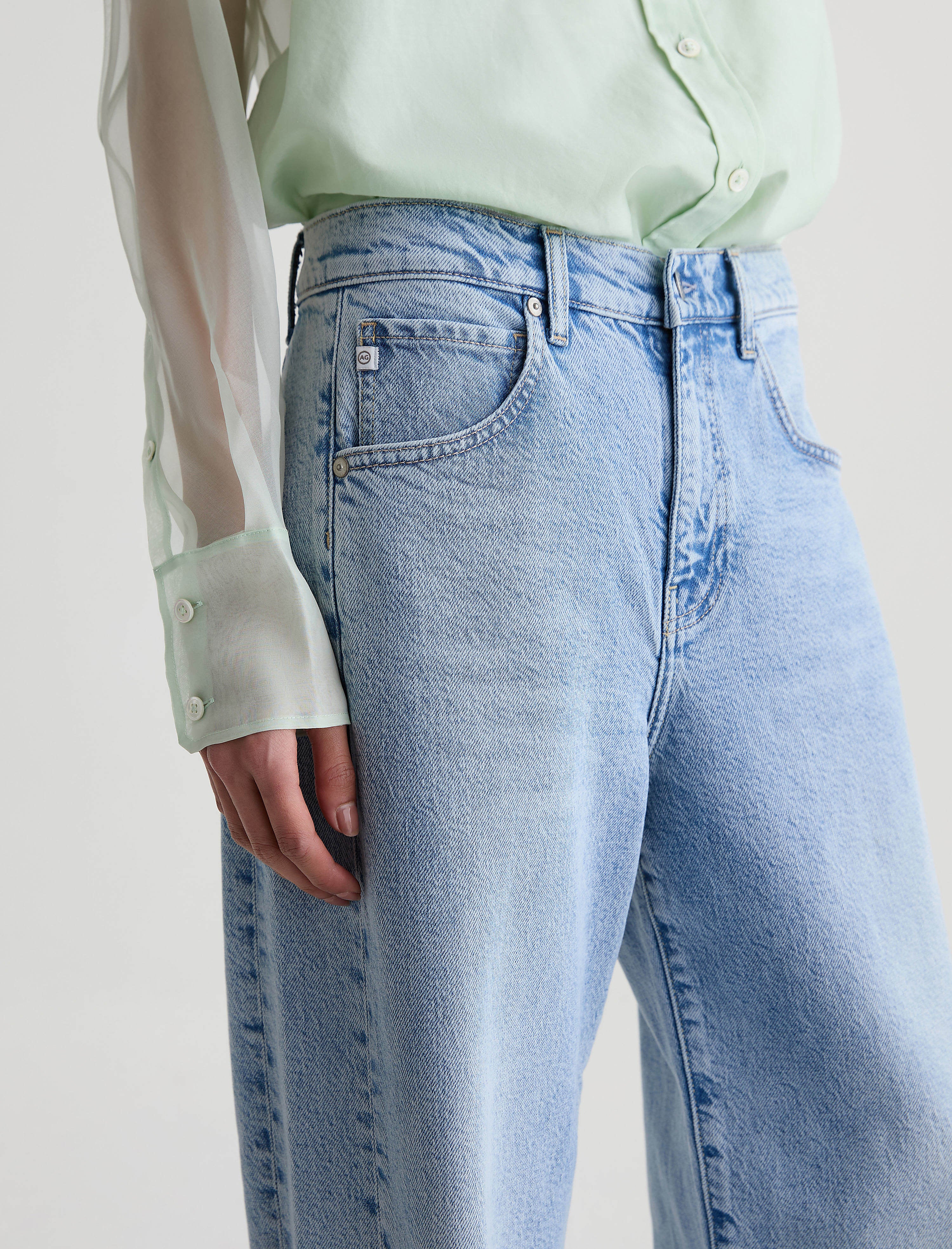 AG Jeans Hattie in Gold Country - close up