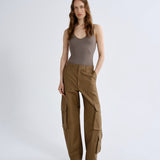 Agolde Ambika Utility Pant in Toffee