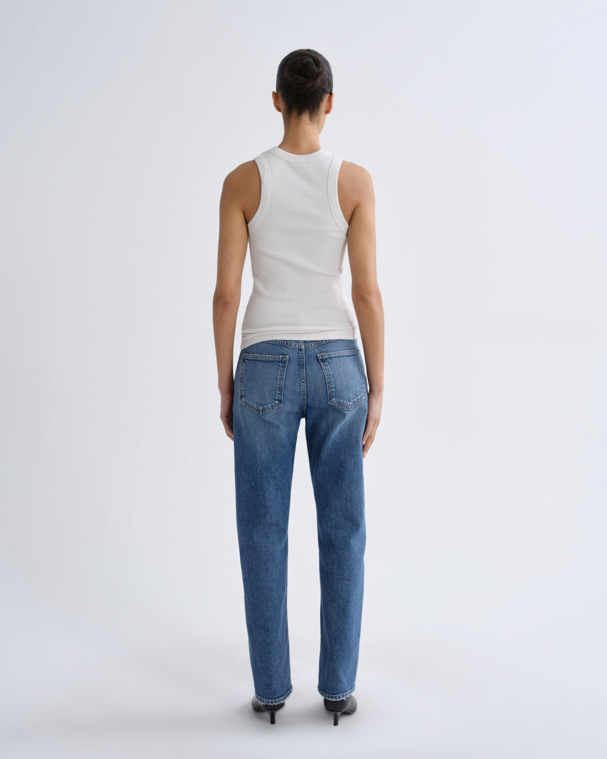 Agolde Lana HR Vintage Straight Stretch in Waive - side view