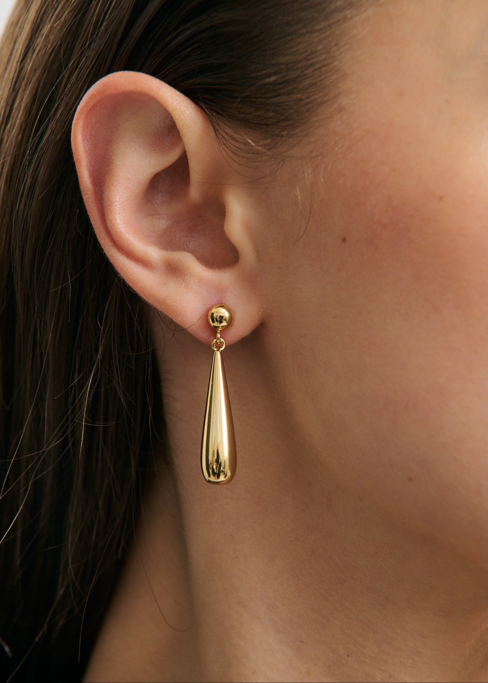 Anna Rossi Drop Earring in Gold