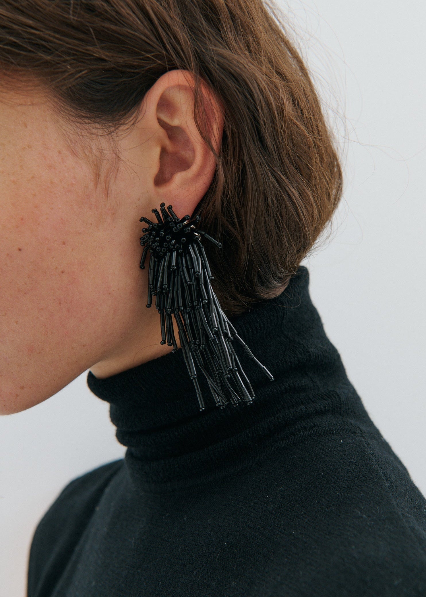 Anna Rossi Vivi Beaded Earrings in Black