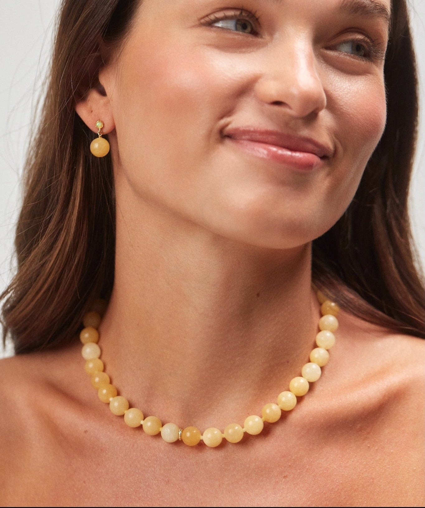 Anni Lu Ball Necklace in Lemonade - detail view