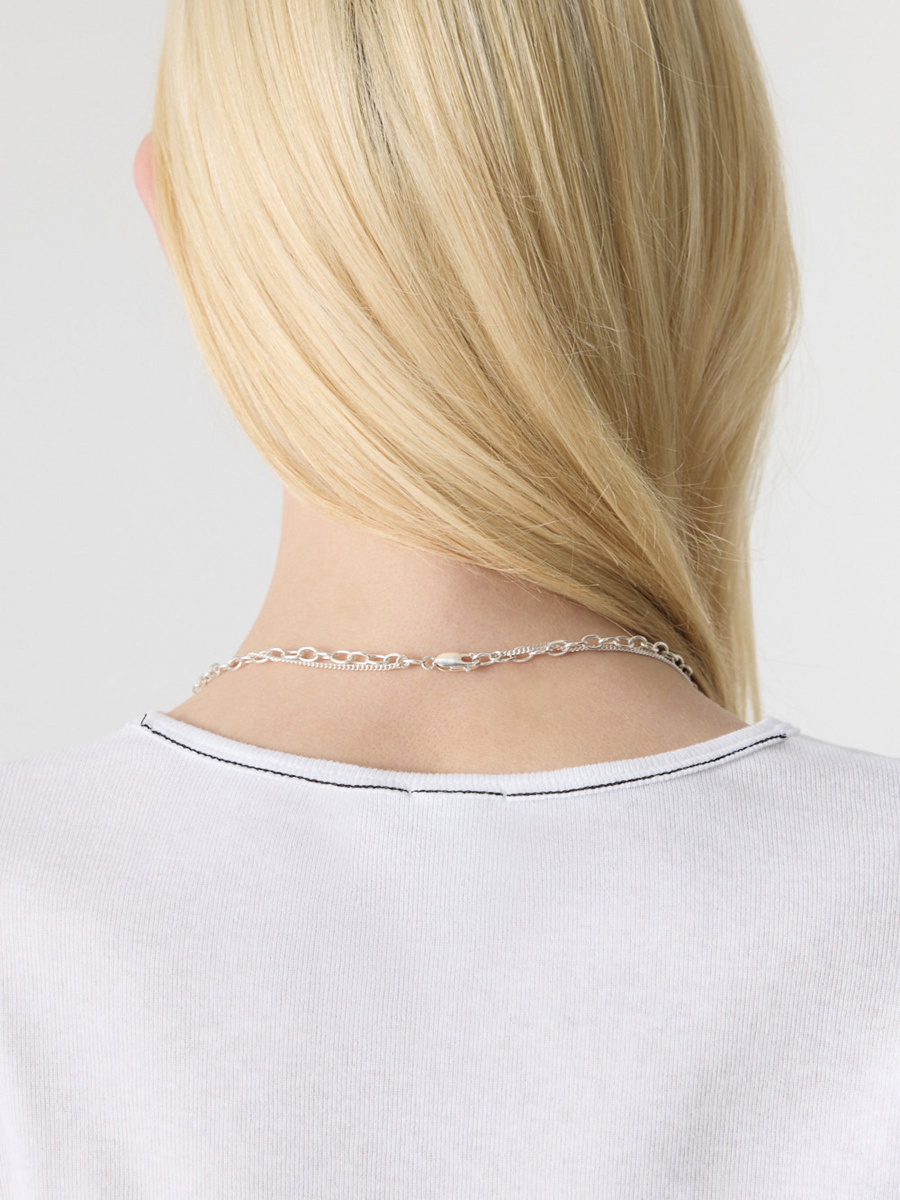 Bassike 3/4 Slv V-Neck T-Shirt in White - detail view
