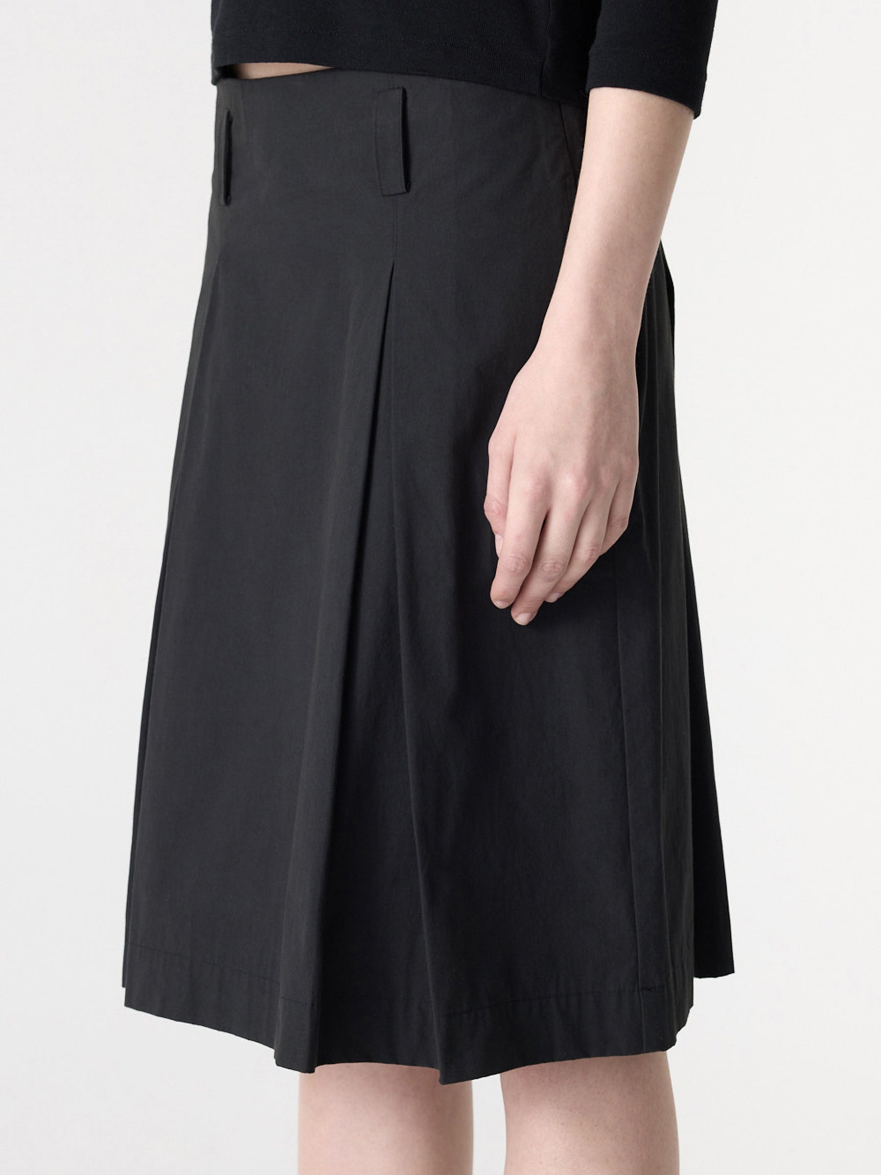 Bassike Crushed Cotton Box Pleat Skirt in Black - detail view