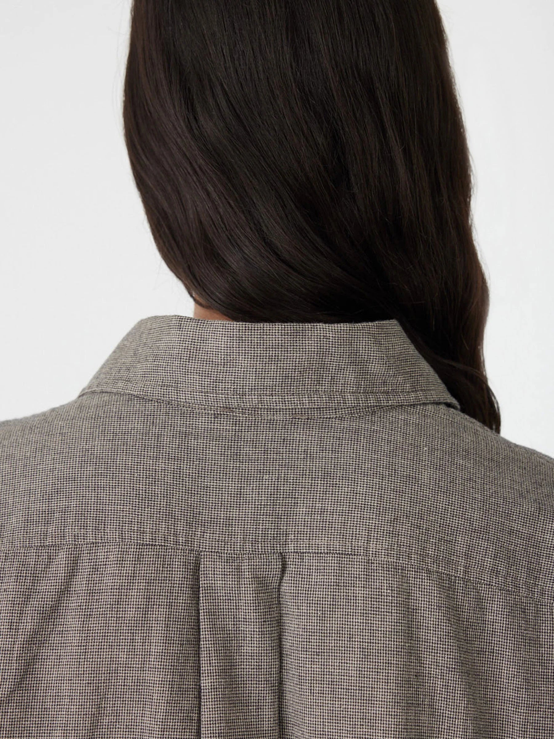 Bassike Mini Houndstooth Crop Shirt in Black and Natural
