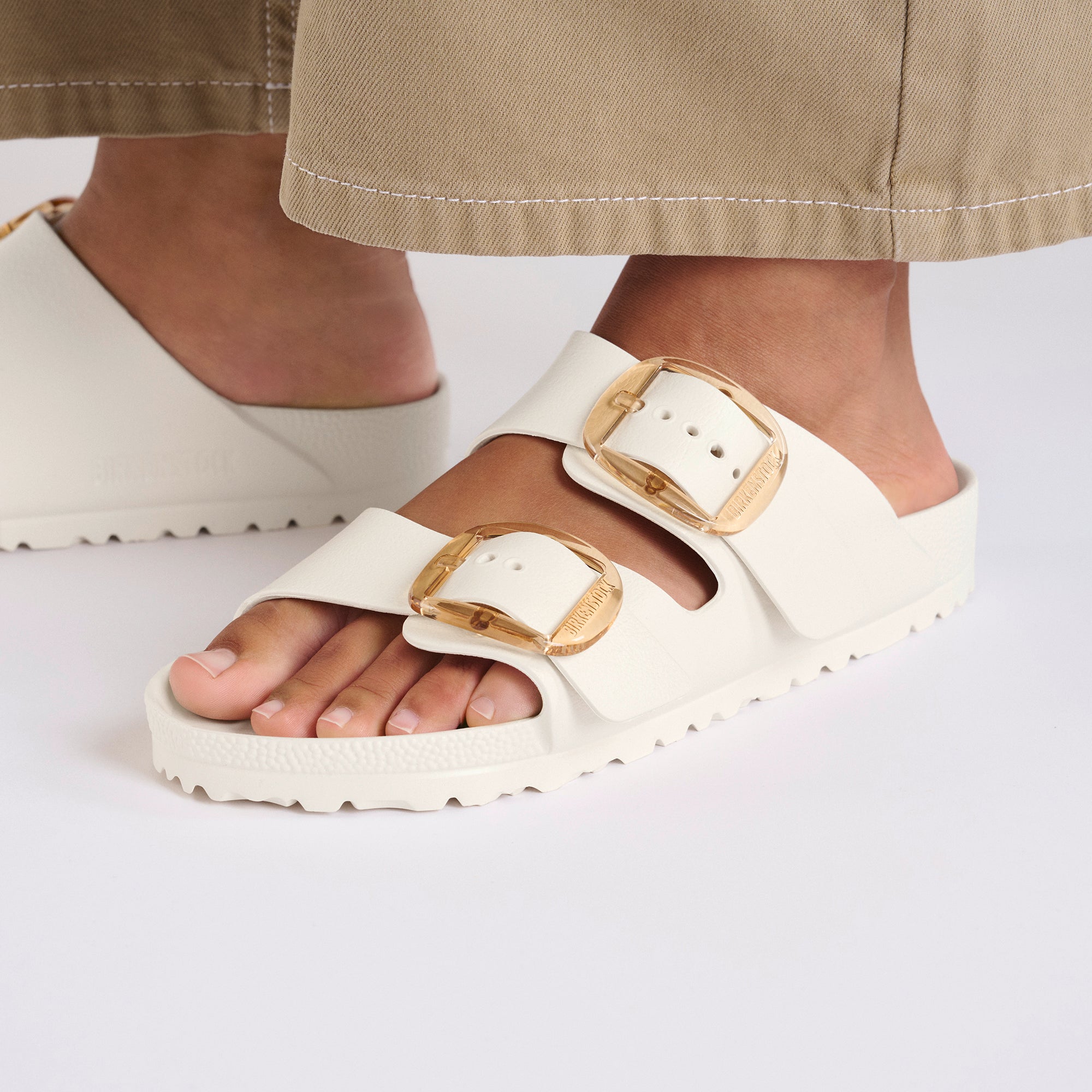 Birkenstock Arizona Big Buckle EVA Sandal in Eggshell Narrow - outfit inspiration