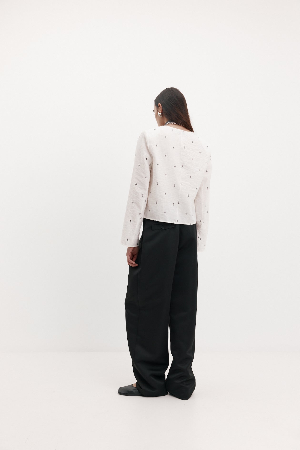 Harris Tapper Bruno Trouser in Black - detail view
