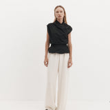 Harris Tapper Chaimberlain Top in Black