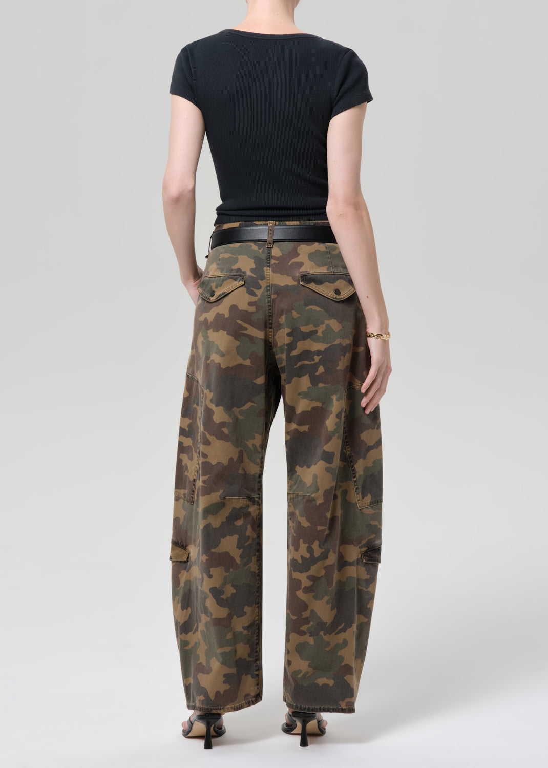 Citizens Of Humanity Flight Pant in Camo - detail view