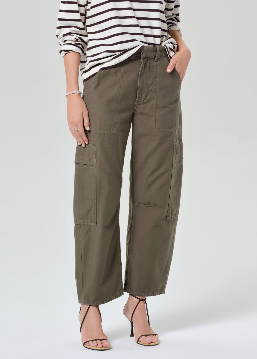Citizens Of Humanity Marcelle Low Slung Easy Cargo in Dogwood - outfit inspiration