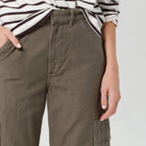 Citizens Of Humanity Marcelle Low Slung Easy Cargo in Dogwood - close up