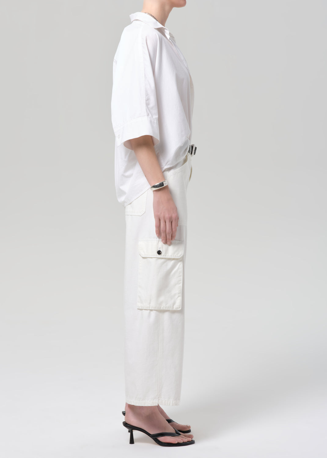 Citizens Of Humanity Thassos Twisted Seam Utility Pant in Pashmina - detail view