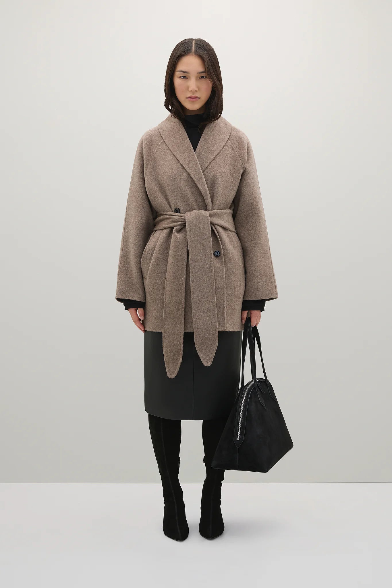 A Emery Crosby Jacket in Cafe