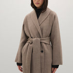 A Emery Crosby Jacket in Cafe