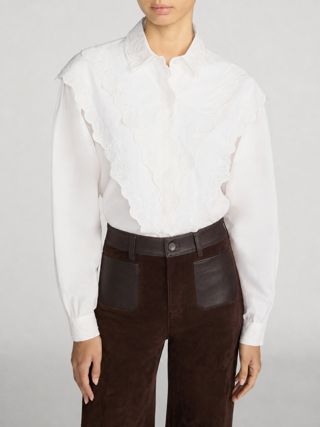 Frame The Poplin Equestrian Shirt in White - side view