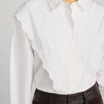 Frame The Poplin Equestrian Shirt in White - styled look