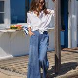 Frank & Eileen Madeline Patch Pocket Pull-On Pant in Distressed Indigo Washed Denim