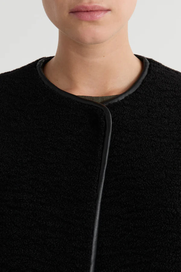 Friends With Frank The Wren Jacket in Black