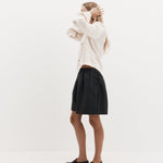 Harris Tapper Voluminous Short in Black - detail view