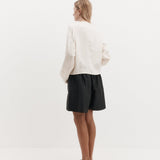Harris Tapper Voluminous Short in Black - styled look