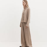 Harris Tapper Iris Shirt in Sand - detail view