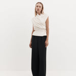 Harris Tapper Irving Trouser in Black - detail view