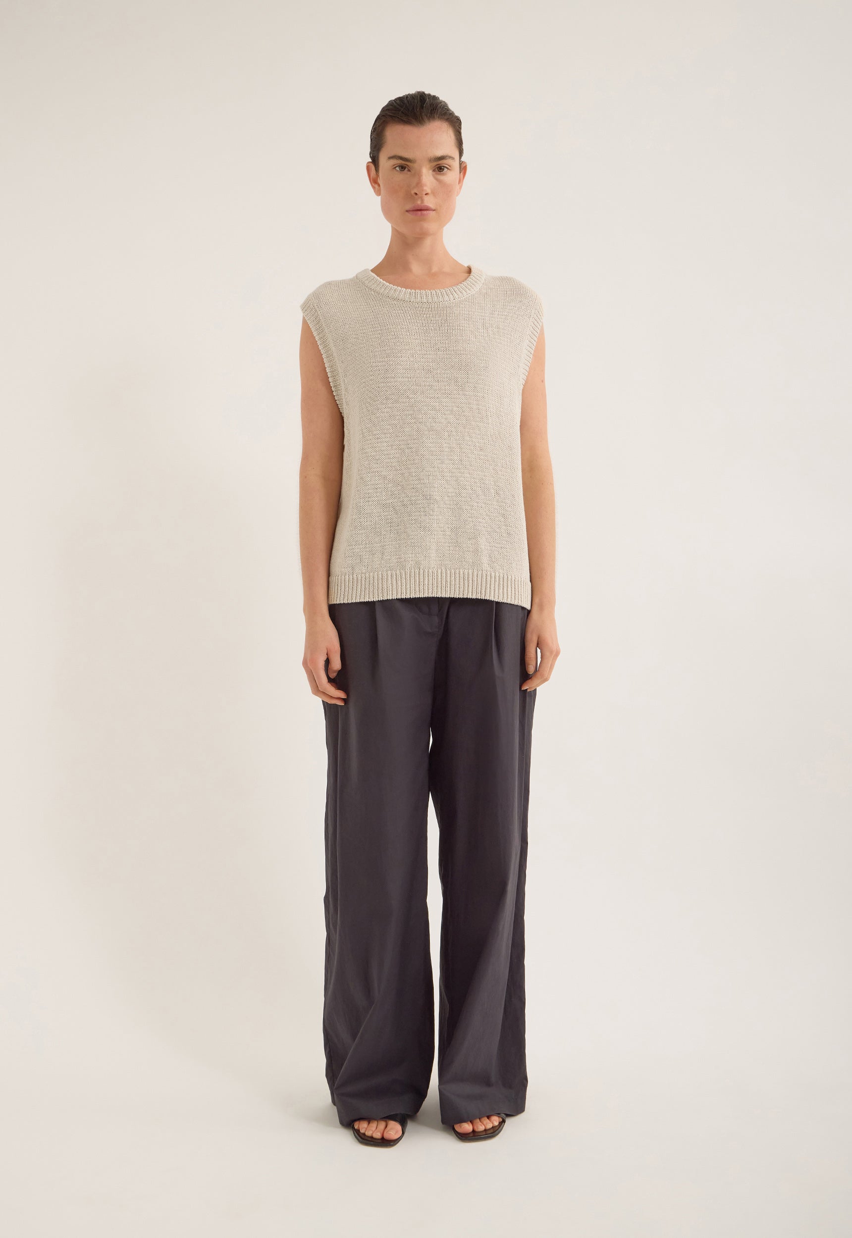 Jac and Jack Catcher Vest in Berg Marle - close up