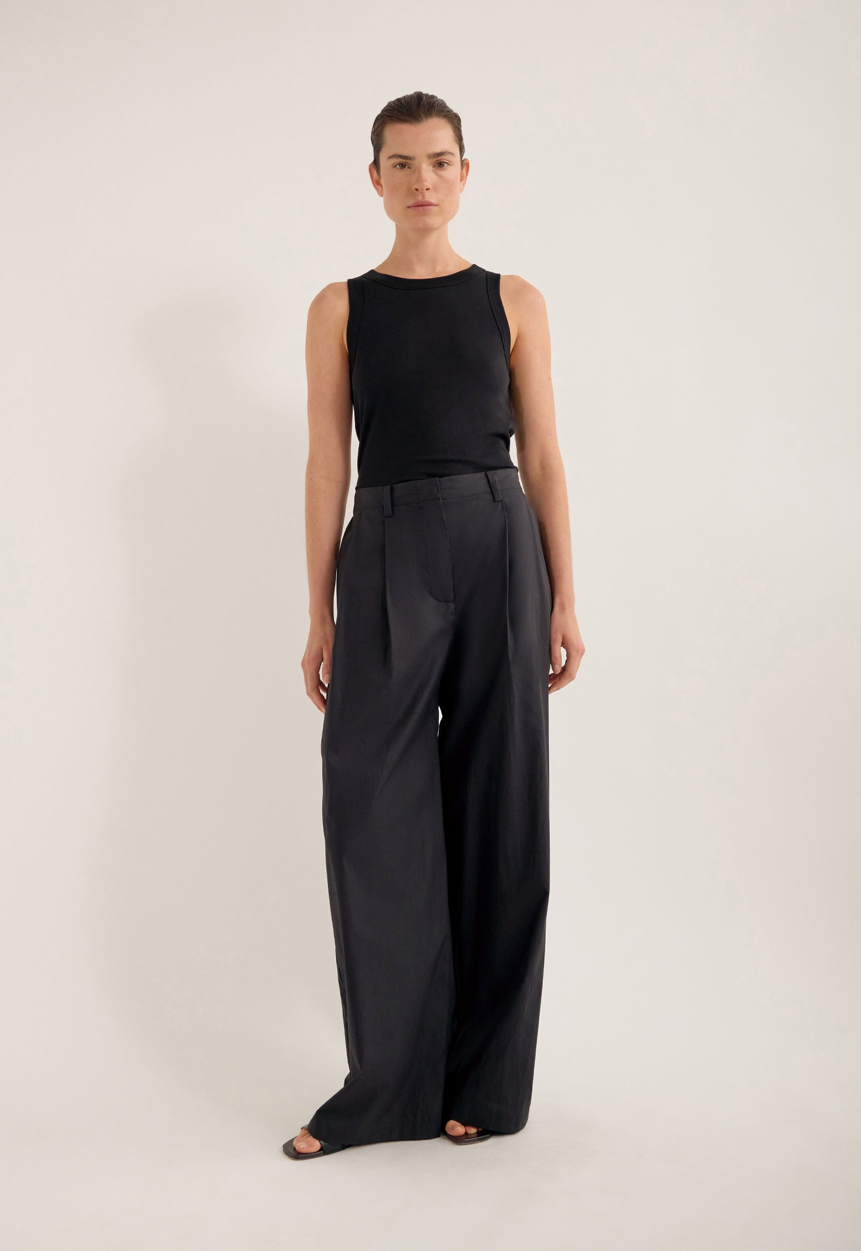 Jac and Jack Reel Pant in Inkwell - side view
