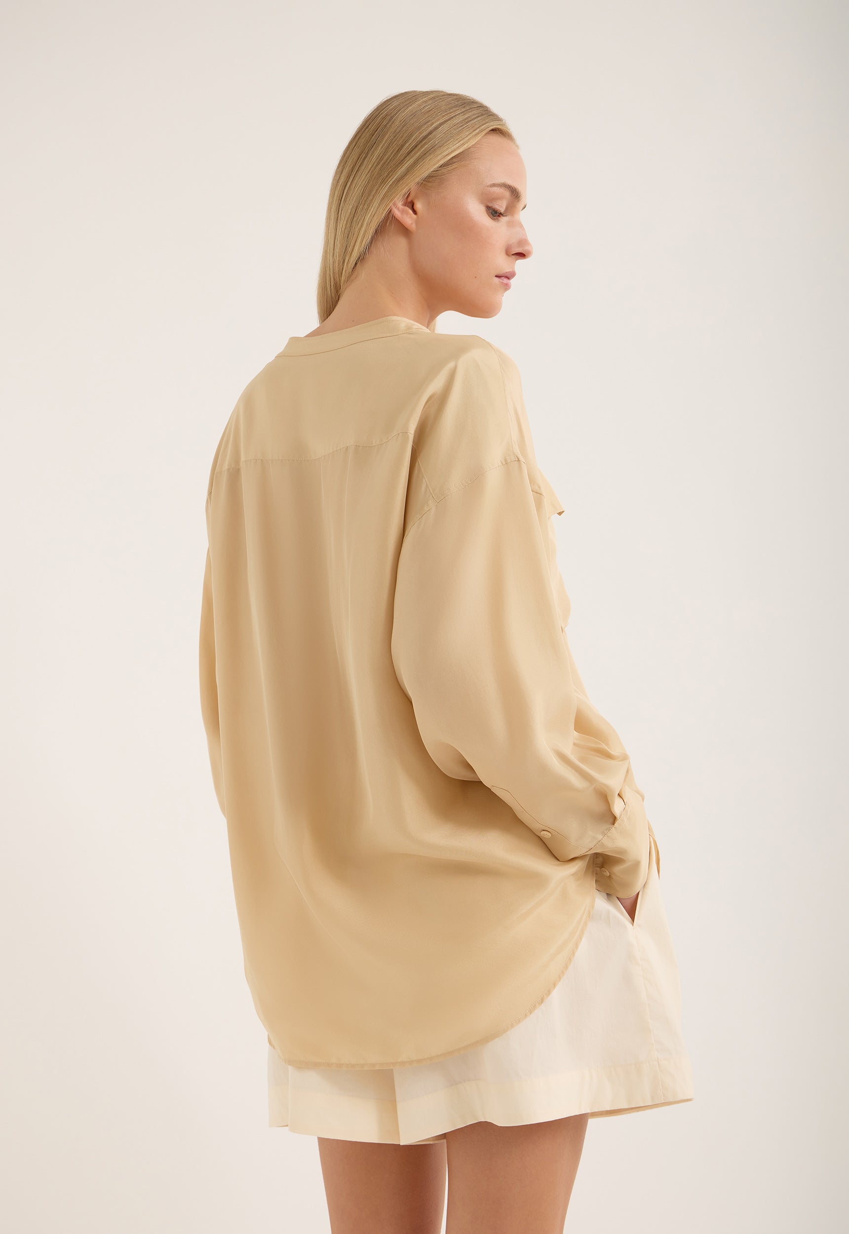 Jac and Jack Sarsen Shirt in Farrow - close up