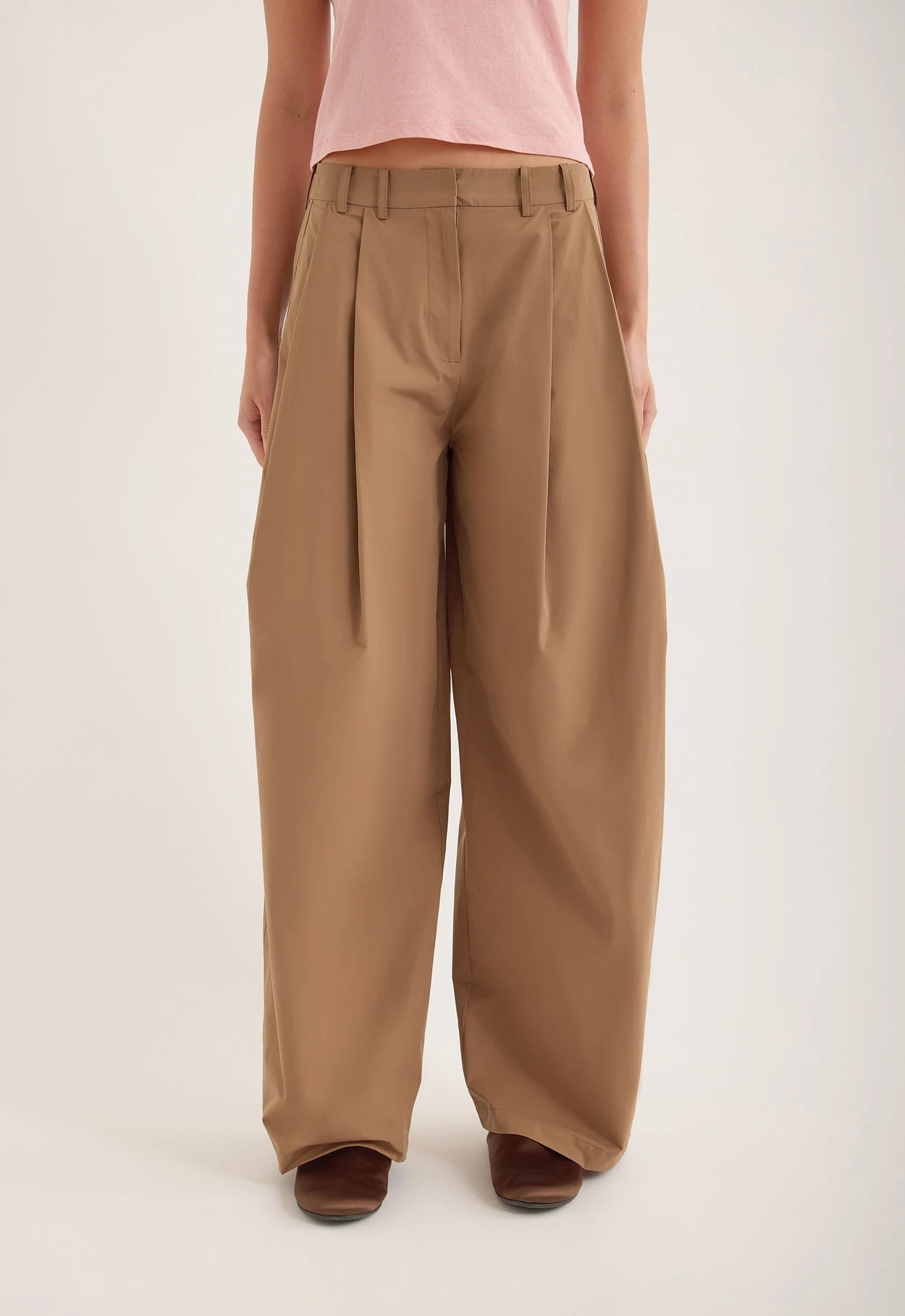 Jac and Jack Form Pant in Biscuit - outfit inspiration