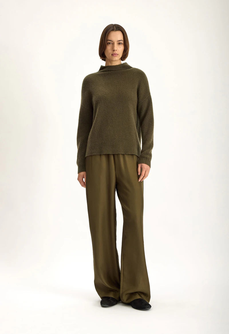 Jac and Jack Grayson Sweater in Hunter - side view