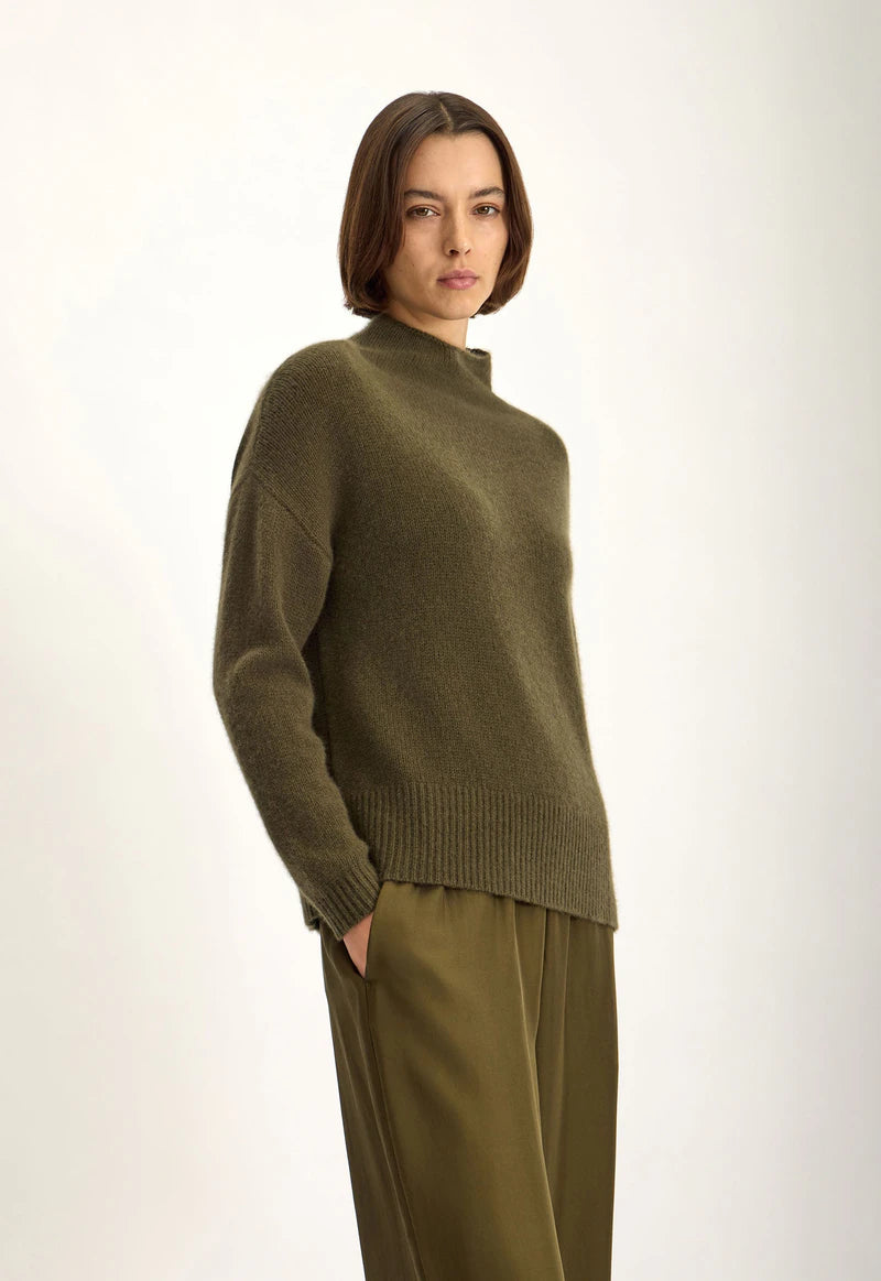 Jac and Jack Grayson Sweater in Hunter - styled look