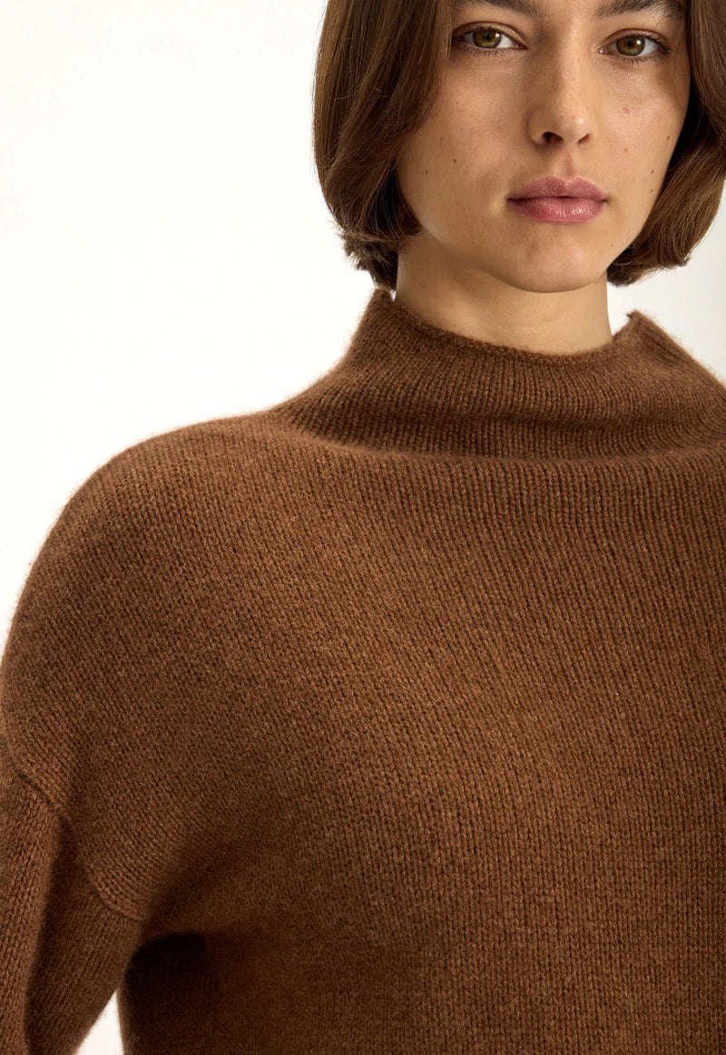 Jac and Jack Grayson Sweater in Tabac Marle - close up