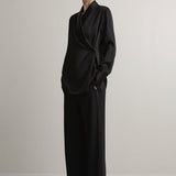 A Emery Lea Shirt in Black