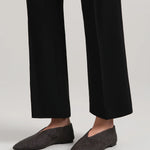 A Emery Lima Flat in Mulch Woven