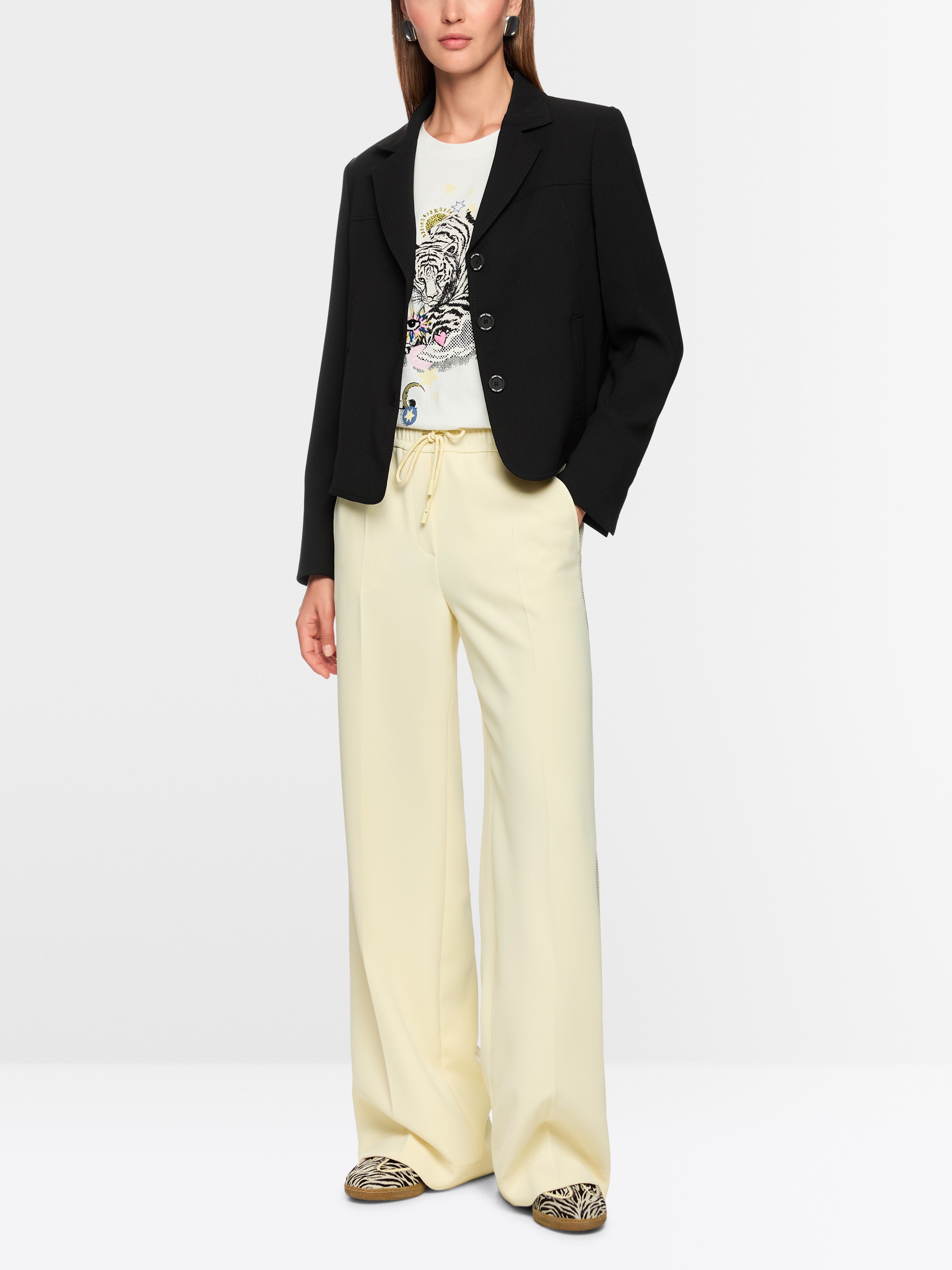 Marc Cain 3412 Blazer in Black - side view