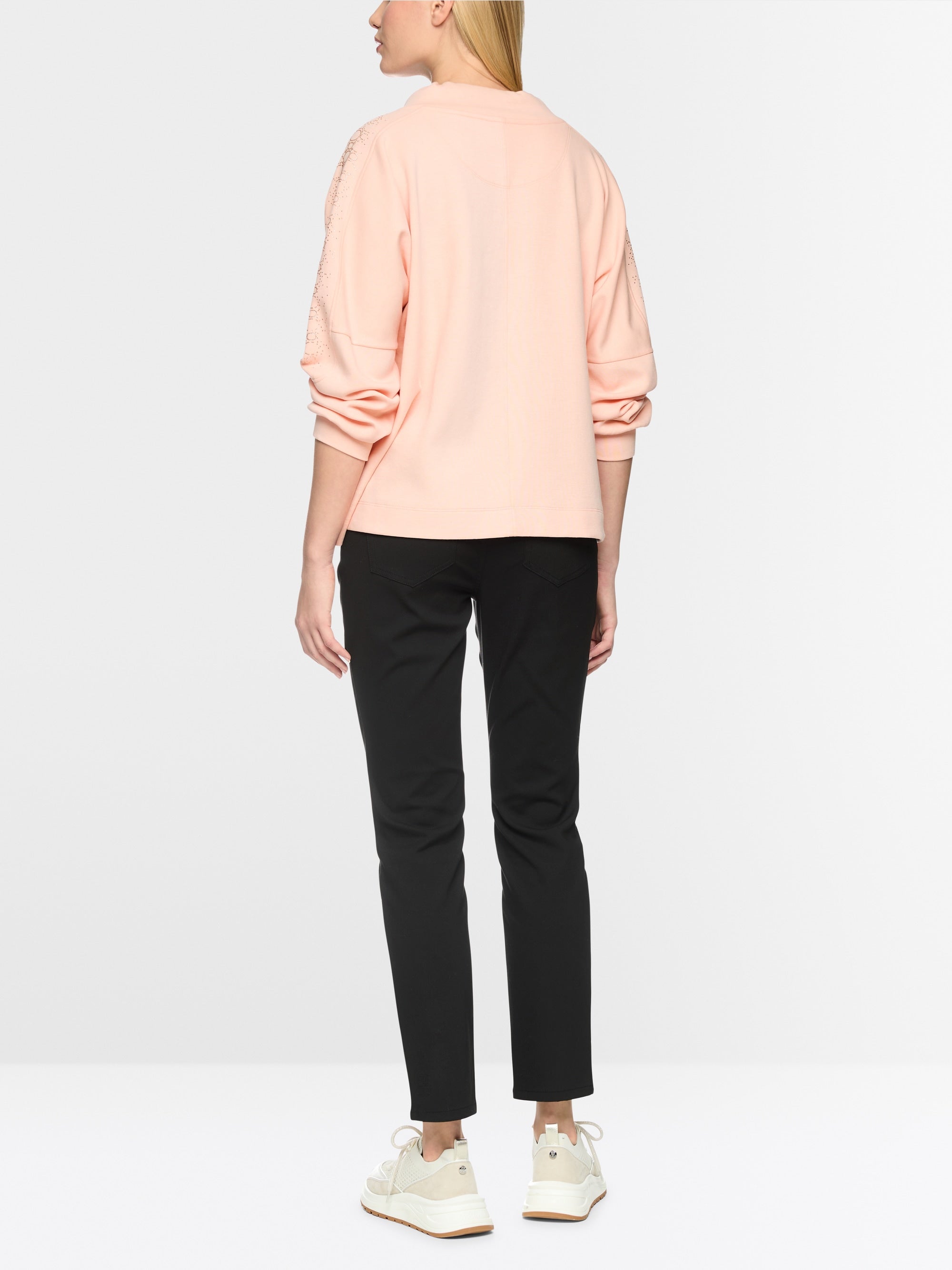 Marc Cain 8137 Pant in Black - detail view