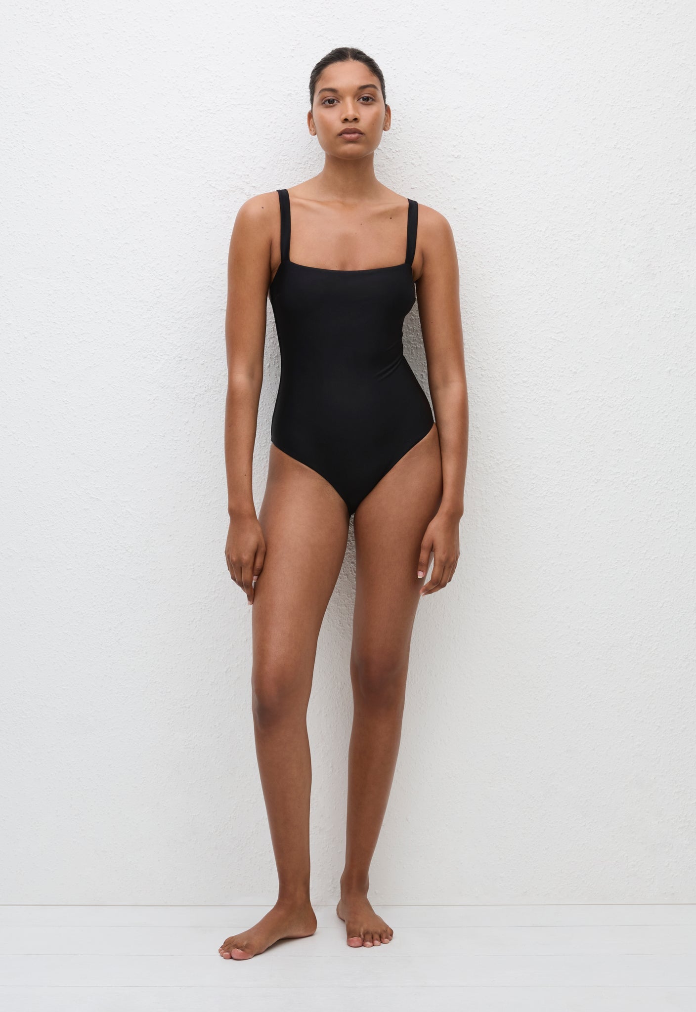 Matteau Square Maillot in Deep Black