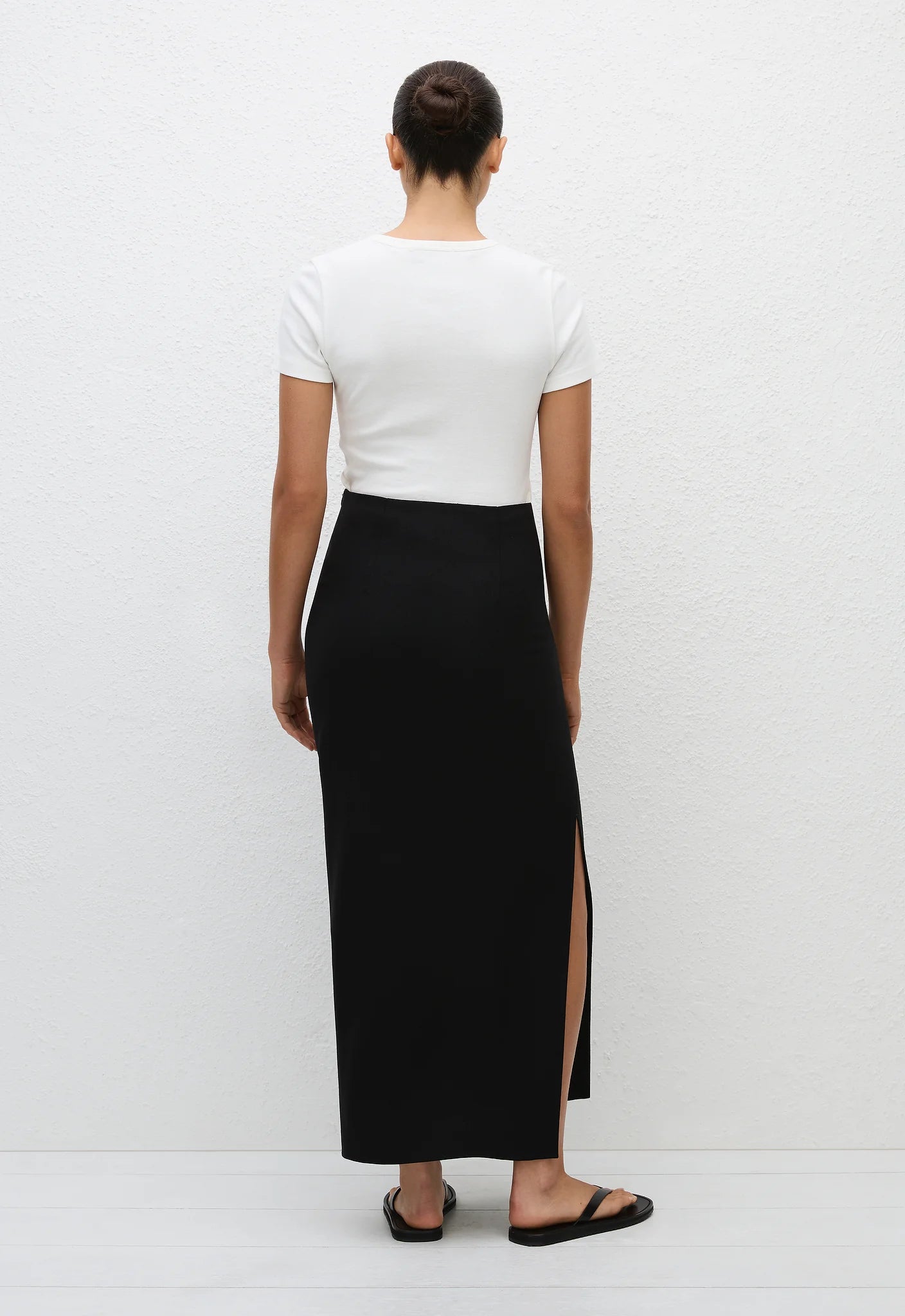 Matteau Crepe Column Skirt - Black - styled look