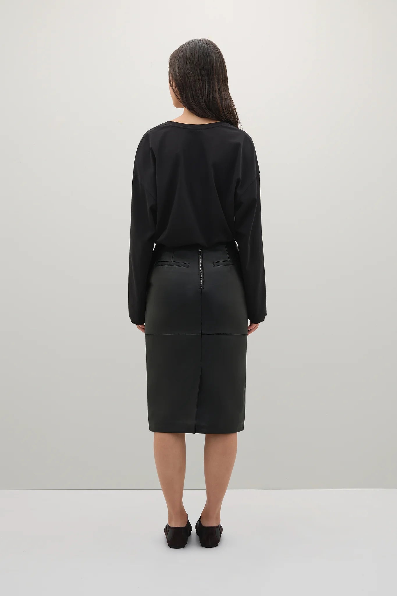 A Emery Persey Top in Black