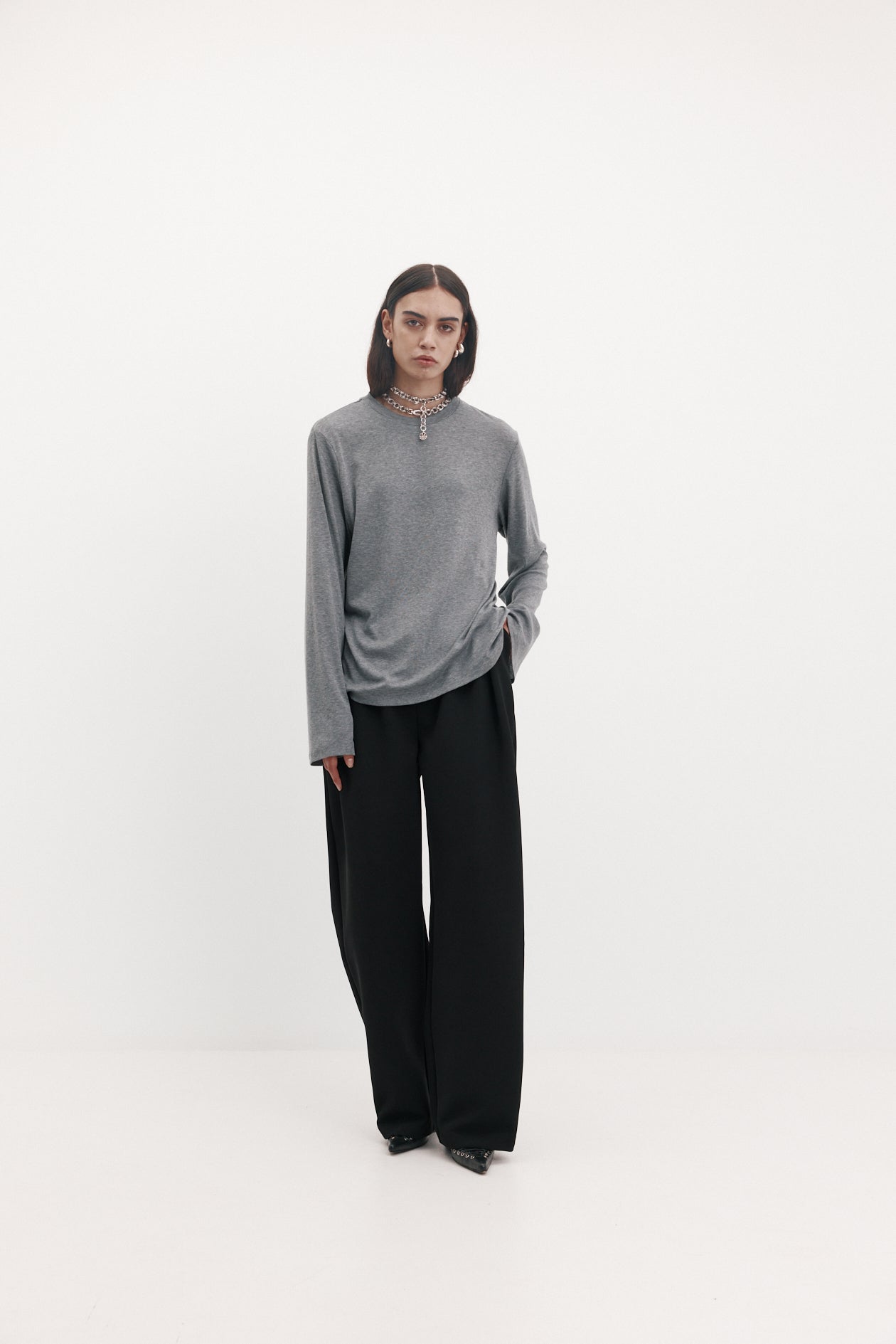 Harris Tapper Sacha T-Shirt in Pewter - side view