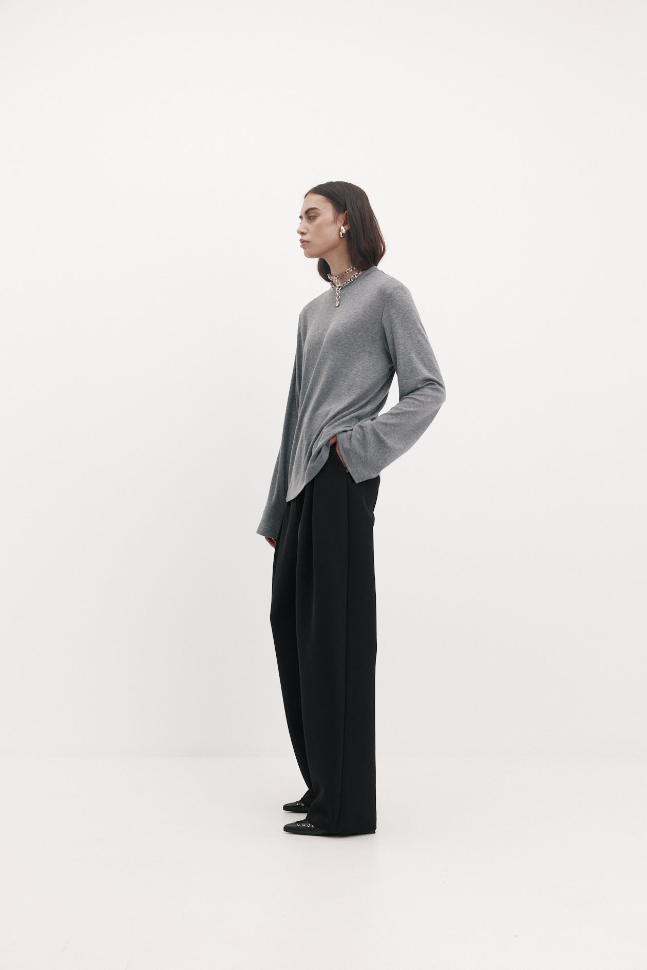 Harris Tapper Sacha T-Shirt in Pewter - detail view