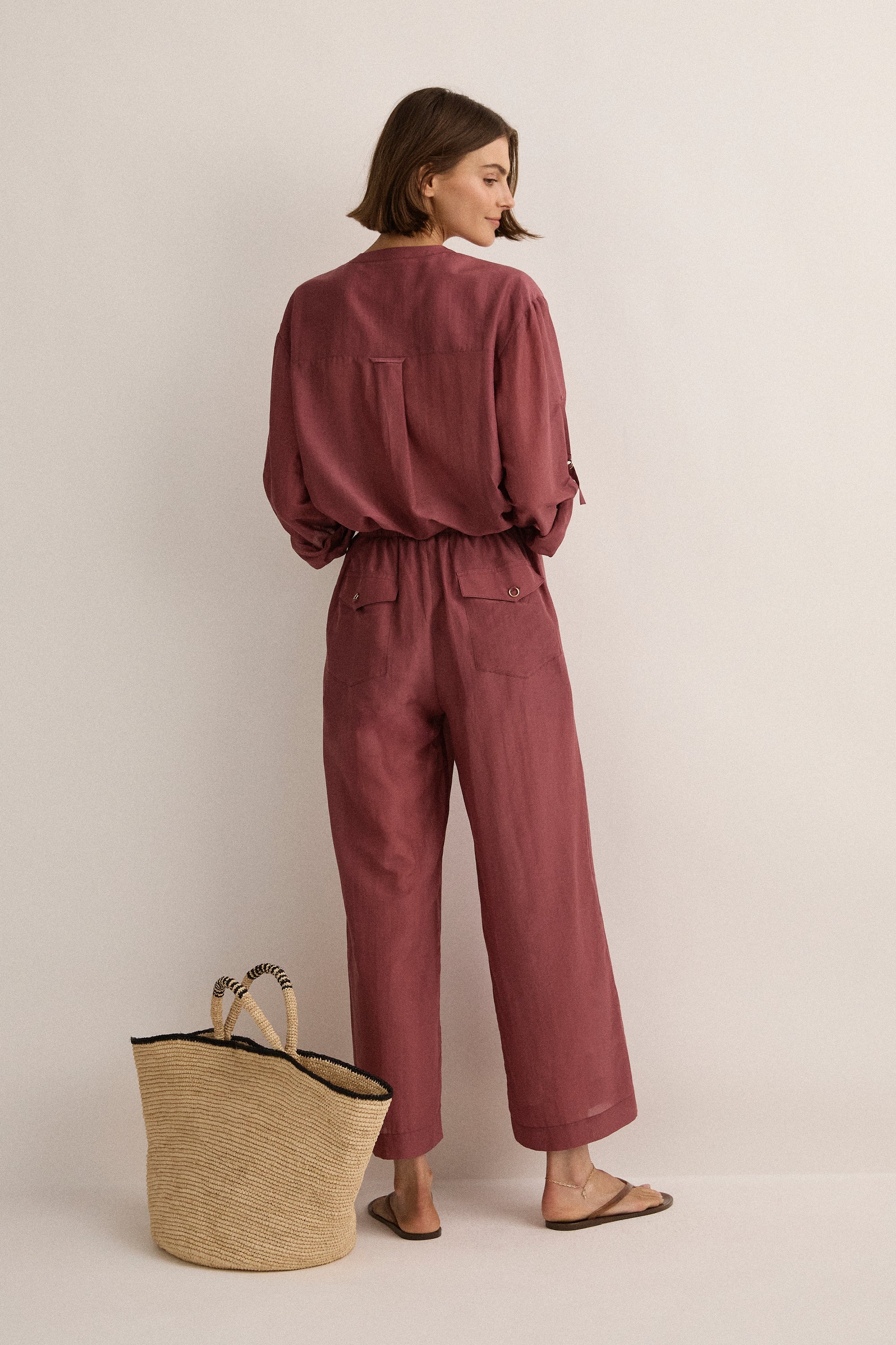 Sarah-Jane Clarke Straight Pant in Plum